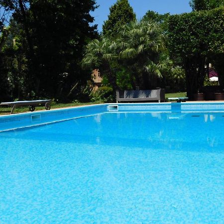 Appartamento Con Piscina Immersa Nel Verde Cascina Luaran gambar