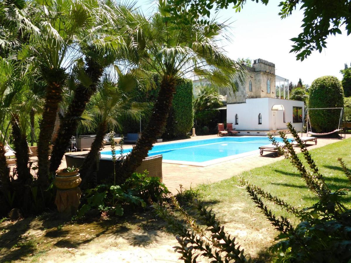 Appartamento Con Piscina Immersa Nel Verde Cascina Luaran gambar