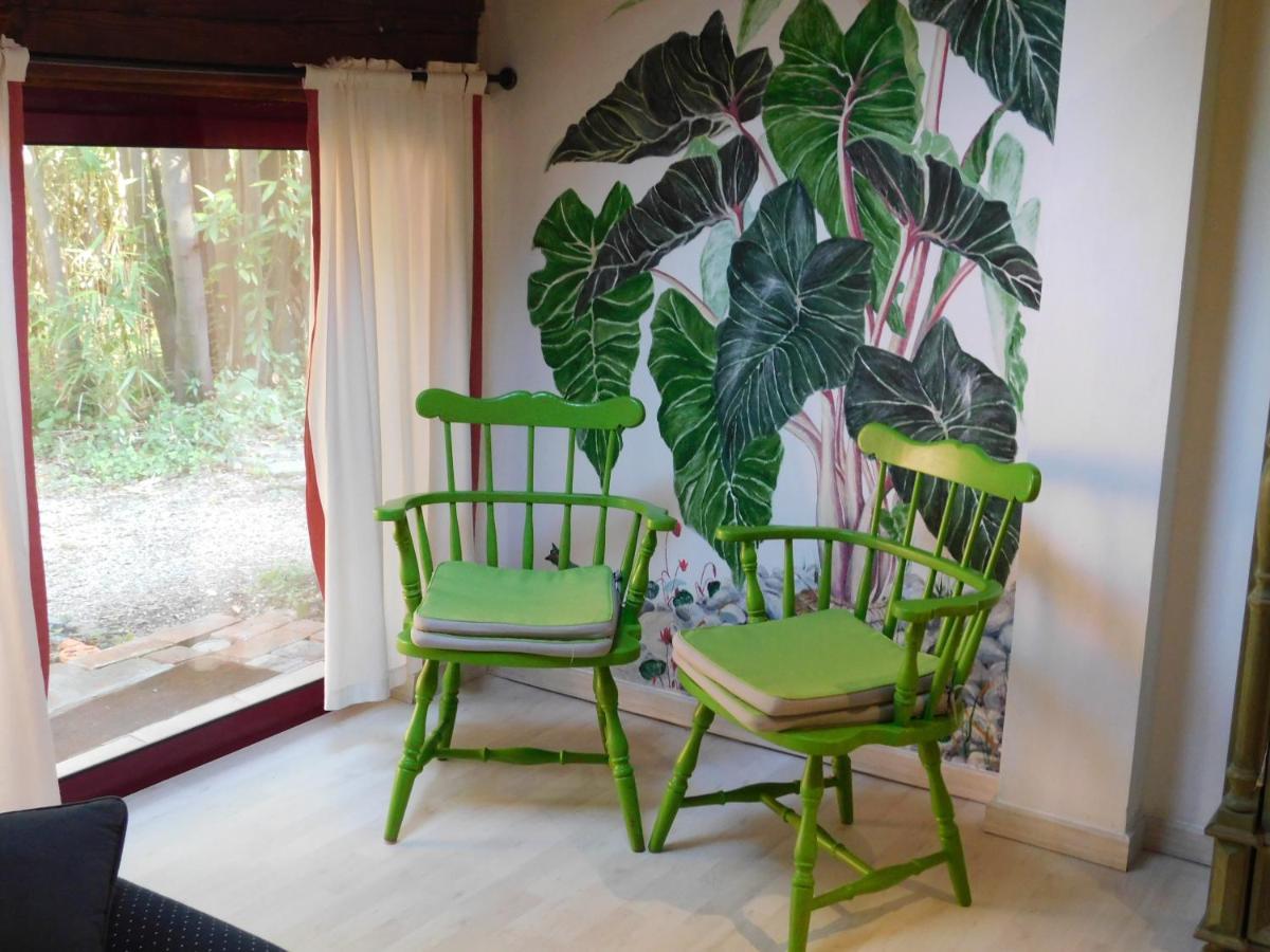 Appartamento Con Piscina Immersa Nel Verde Cascina Luaran gambar